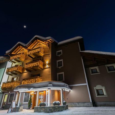 Hotel Centro's Livigno Esterno foto