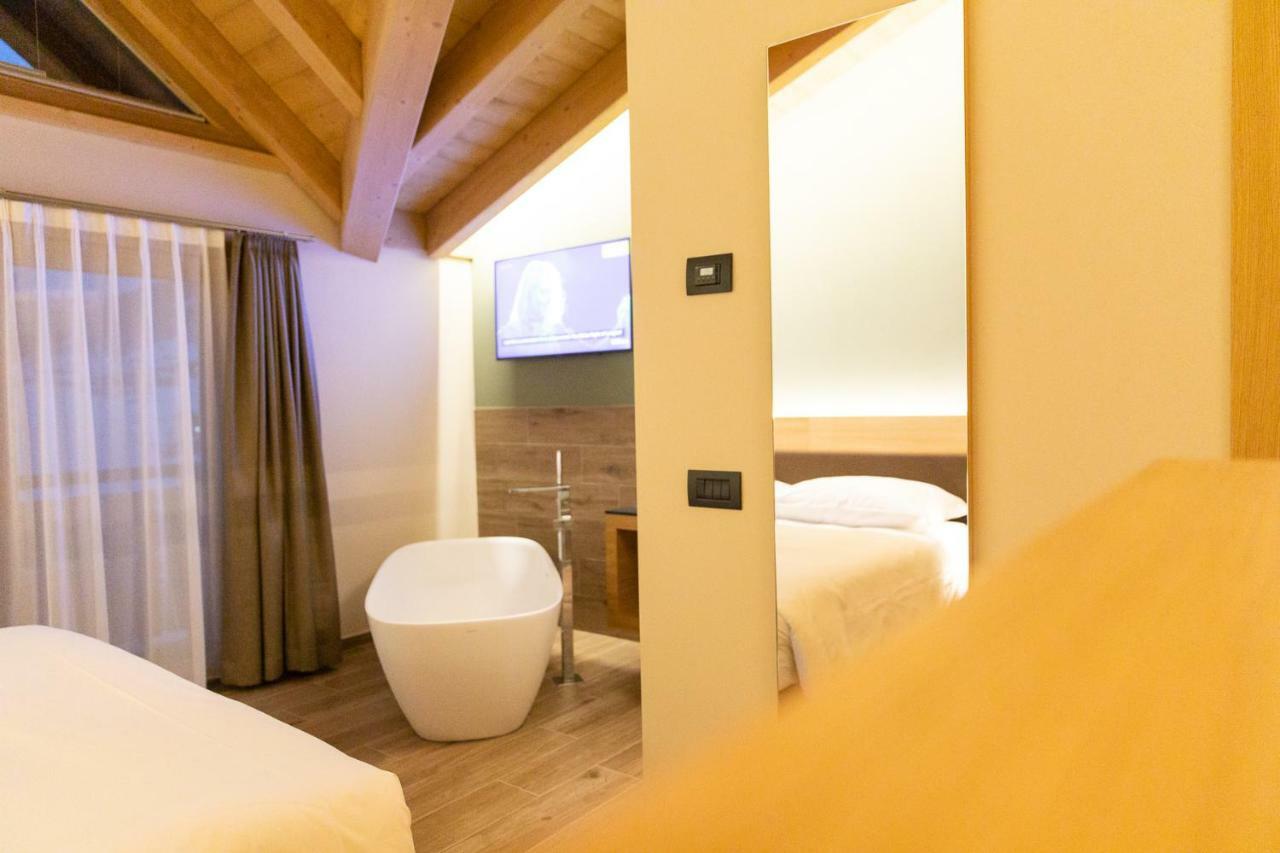 Hotel Centro's Livigno Esterno foto