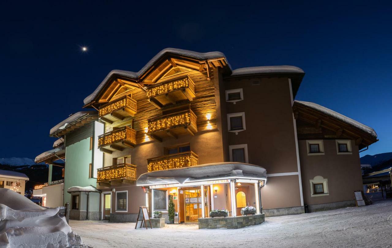 Hotel Centro's Livigno Esterno foto
